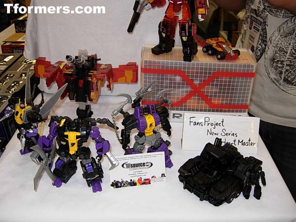 Botcon 2011 Dealers Room  (21 of 359)